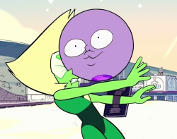 relatable pictures of peridot's tablet