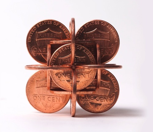 edwardspoonhands:  wonderfulmustacios:  taktophoto:  Interlocked Coins Form Complex Geometric Sculptures  is that even fucking legal  WANT! 