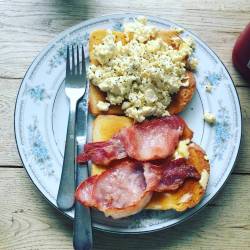 #brunch #baconandeggs #toast #foodporn