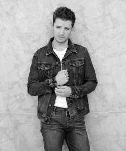 mynewplaidpants:  For more of Julian Morris CLICK HERE 