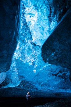 mistymorningme:  Crystal Cave by Christa Watson 