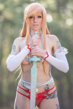 bestcosplaybabes:  Asuna for an upcoming Cosplay Deviant set