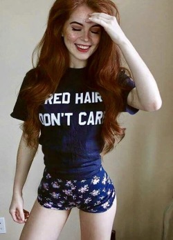 redheadsmykryptonite: http://hellasweetass.tumblr.com   http://ihella-awesome.tumblr.com