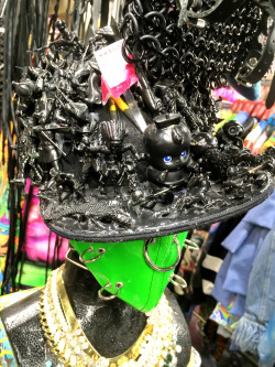 tokyo-fashion:  Amazing cap spotted today at the famous Dog Harajuku