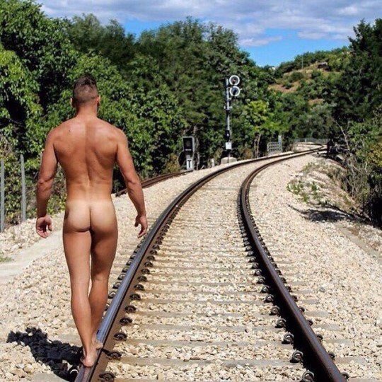 butt-boys:Lost. 
