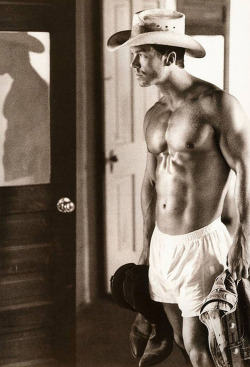 Muscle Hank's Men