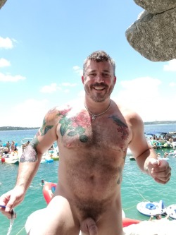 daddyb-bear:  Had a great time swimming naked with 1500 men at