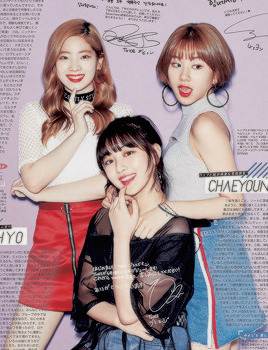 msmina:  TWICE x ‘SEVENTEEN’ Magazine Japan