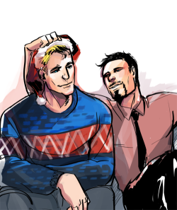 ironfries:  happyholidays.png :D tony you’re not doing it right,