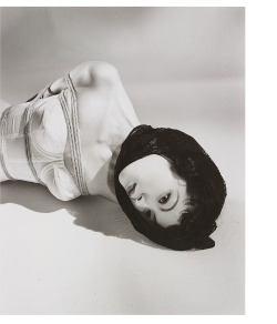 tftp4:      Nobuyoshi Araki 荒木 経惟    1991