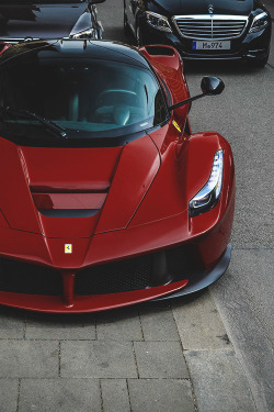 johnny-escobar:  LaFerrari