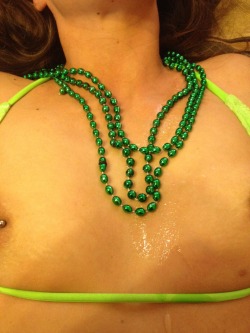 nvcpl4life:  The last of the St Patrick’s day photoshoot. Enjoy.