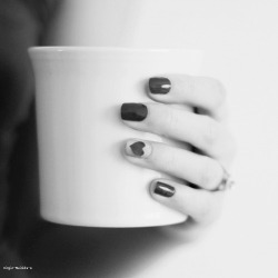 eroticscribe:  Mmm morning coffee..  Good morning lovelies.
