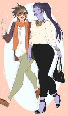 lillieath:  daily doodle: casual Tracer x Widowmaker (〃▽〃)