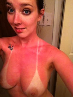 hh-123:  justtanlines:  For more of this go to Just tan lines