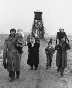 azad-jan:    1) Hungarian refugees walking to ‪‎Austria‬