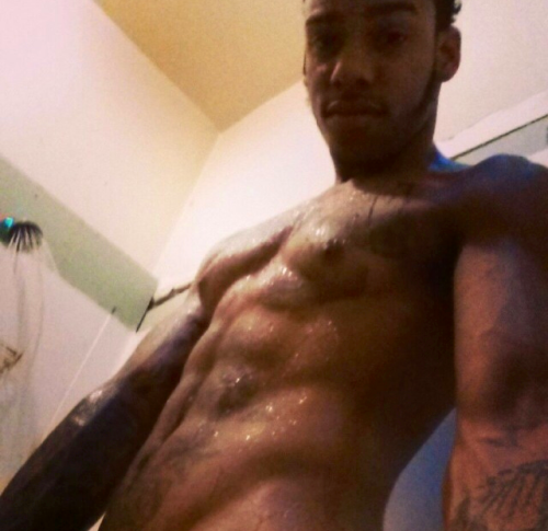 bbcloads4mymouth:  reblogged by: BlackMeOut  Please follow!:http://nudeselfshots-blackmen.tumblr.com