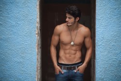   Mariano Jr. by Marcelo Auge & Cassio Abbud  