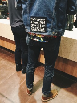 twerkforcats:   shout out to the denim jacket on the guy in front