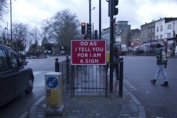 jedavu:  In London, Clever And Witty Street Messages That Tease