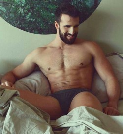 Follow my two hairy men blogs:http://sambrcln.tumblr.comhttp://hairysex.tumblr.com