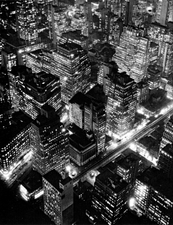 onlyoldphotography:  Berenice Abbott: Nightview, New York, 1932