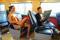 dothingsnaked:  Commute naked!