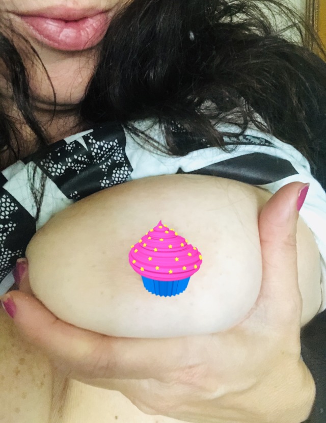 dirtylildoll-deactivated2022081:Titty Tuesday teaser 😈🍒💋