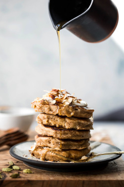 fullcravings:Healthy Cardamom Banana Bread Pancakes Like this