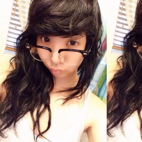 selfieasiangirl:Tiny cute Asian girl selfie with sexy glassesMore Asian Tweets