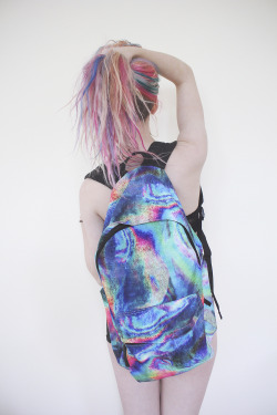 jvmieryandee:  FIND OUT HOW I DYED DANNI’S HAIR LIKE THIS HERE