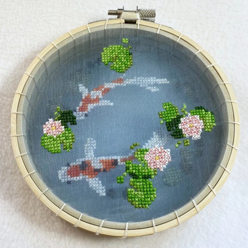 sosuperawesome:Koi Pond Cross Stitch Pattern // Kamidake