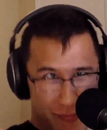 headphonepoe:  …. Did anybody ever gif these for you guys? 