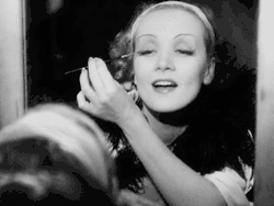 wehadfacesthen:  Marlene Dietrich in “Blonde Venus” (1932)