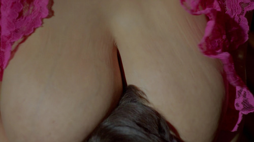 cleavagecinema:  Chesty Morgan - Deadly Weapons http://www.imdb.com/title/tt0069952/?ref_=fn_al_tt_1 