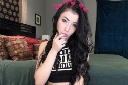 theassprincess: ♡Cum Play With Your Favorite Naughty Princess♡