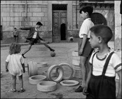  Herbert List ITALY. 1959. Naples. Soccer in the Street. 