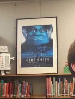 wessasaurus-rex:  breakfasttelevision:  My school library gets