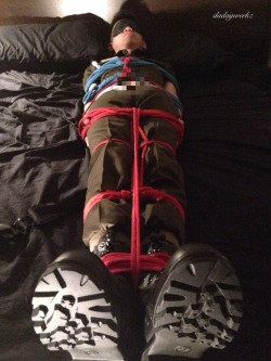 dadaywerkz:Cpl Cutiepie bring restrained and milked. Only he