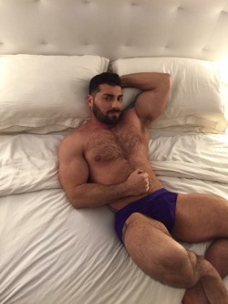 Follow my two hairy men blogs:http://sambrcln.tumblr.comhttp://hairysex.tumblr.com