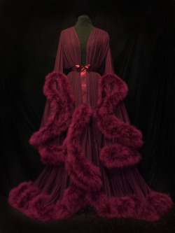 soleilglow:  Boudoir by D'Lish dressing gowns 