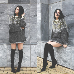 lookbookdotnu:  Oversized jumper and over the knee boots (by