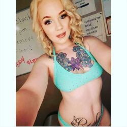 stripper-locker-room:  barbie77022