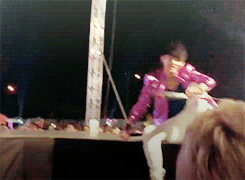 incenesque:  tao teasing the fans with his rose~ 