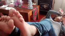 tumblrfeet:  My best friend :)