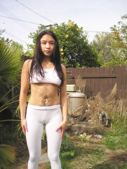 cameltoez:  Asian Sexy Cameltoe