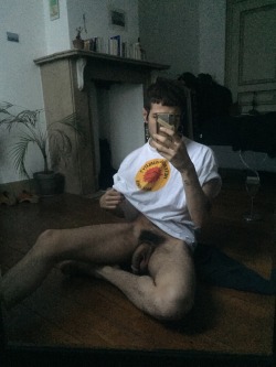 jmlhung:  hi tumblr  Hi you.