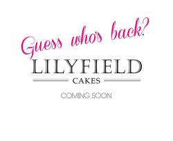 lilyfieldcakes:  LILYFIELD CAKES IS BACK!—COMING SOON  Follow!XO