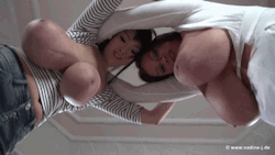 bigtitamazons:  Hitomi Tanaka and Nadie Jansen jiggling baby