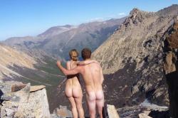 nudeforall:  Priceless!Living life naked? Got a great picture